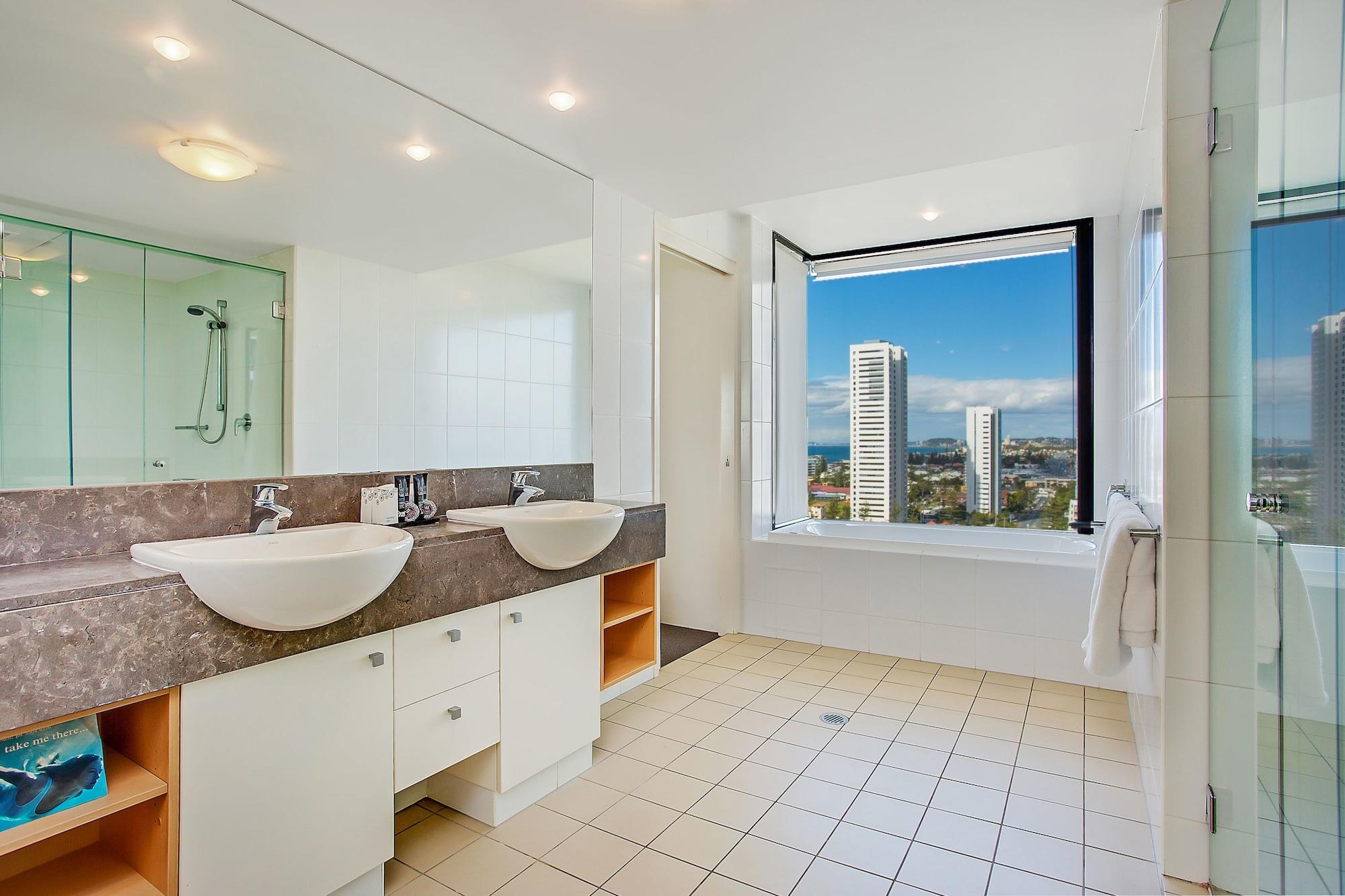 Mantra Broadbeach On The Park