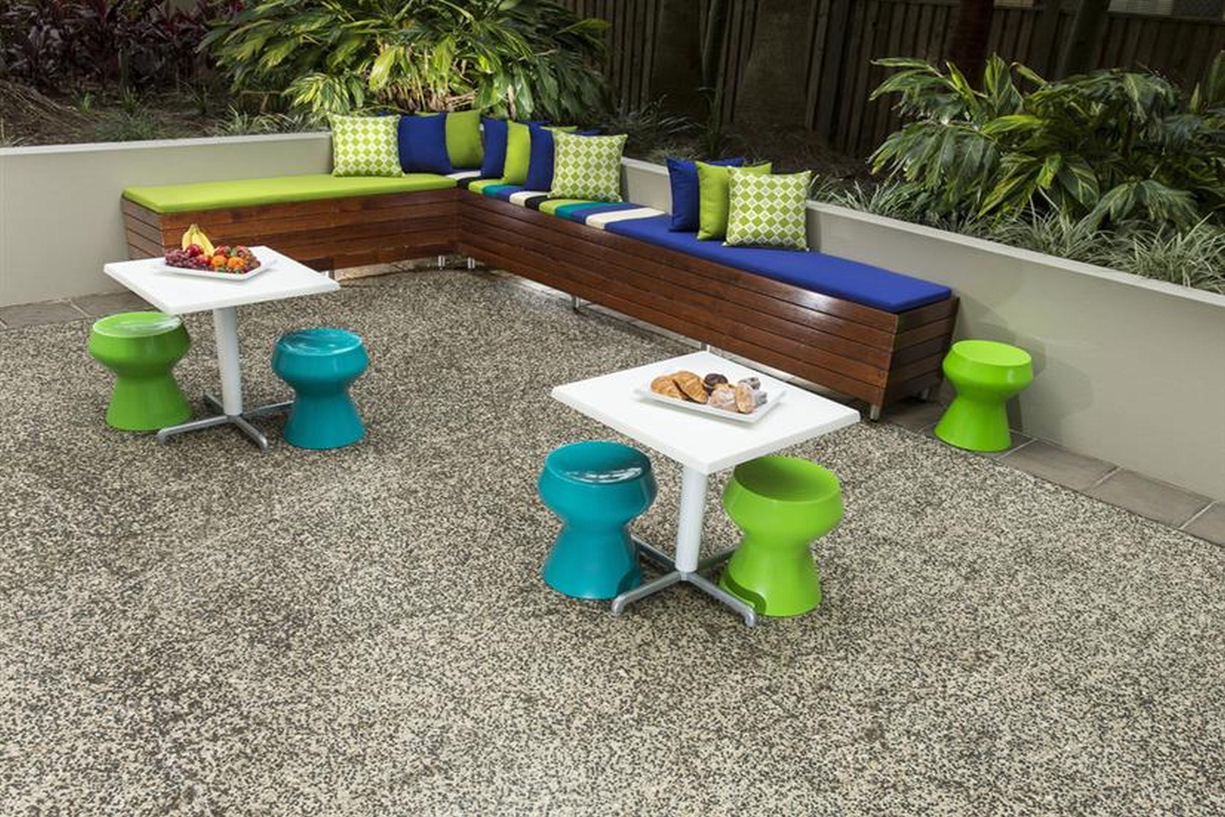 Mantra Broadbeach On The Park Aparthotel
