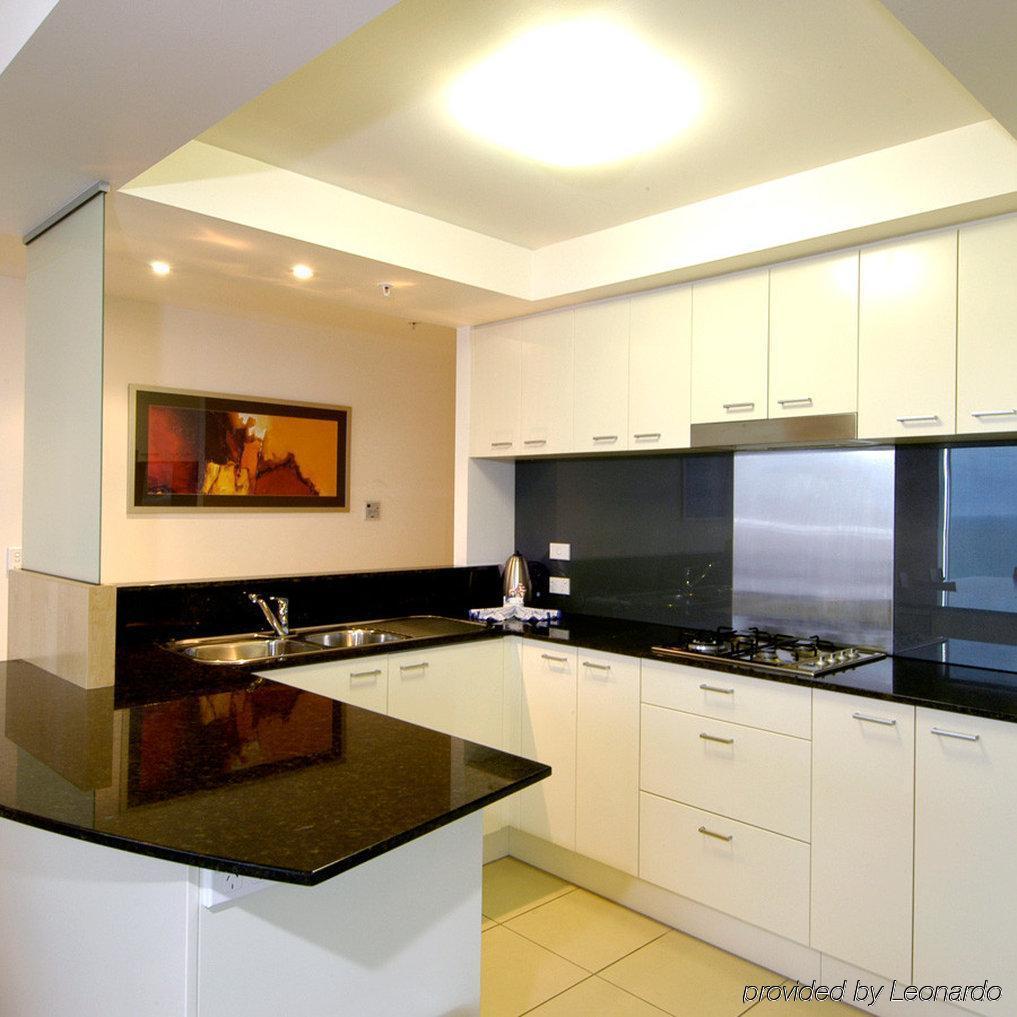 Mantra Broadbeach On The Park Aparthotel 4*