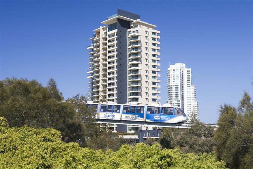 Aparthotel Mantra Broadbeach On The Park 4*