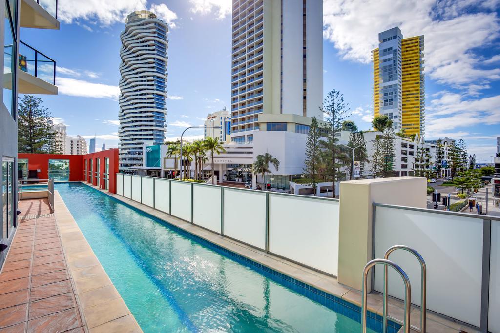 Mantra Broadbeach On The Park Aparthotel Gold Coast