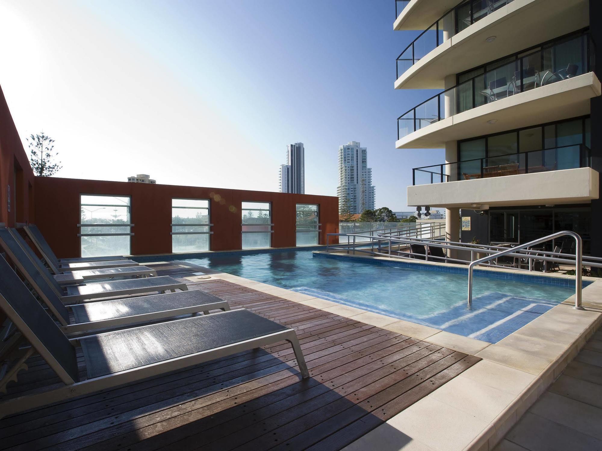 Aparthotel Mantra Broadbeach On The Park Gold Coast